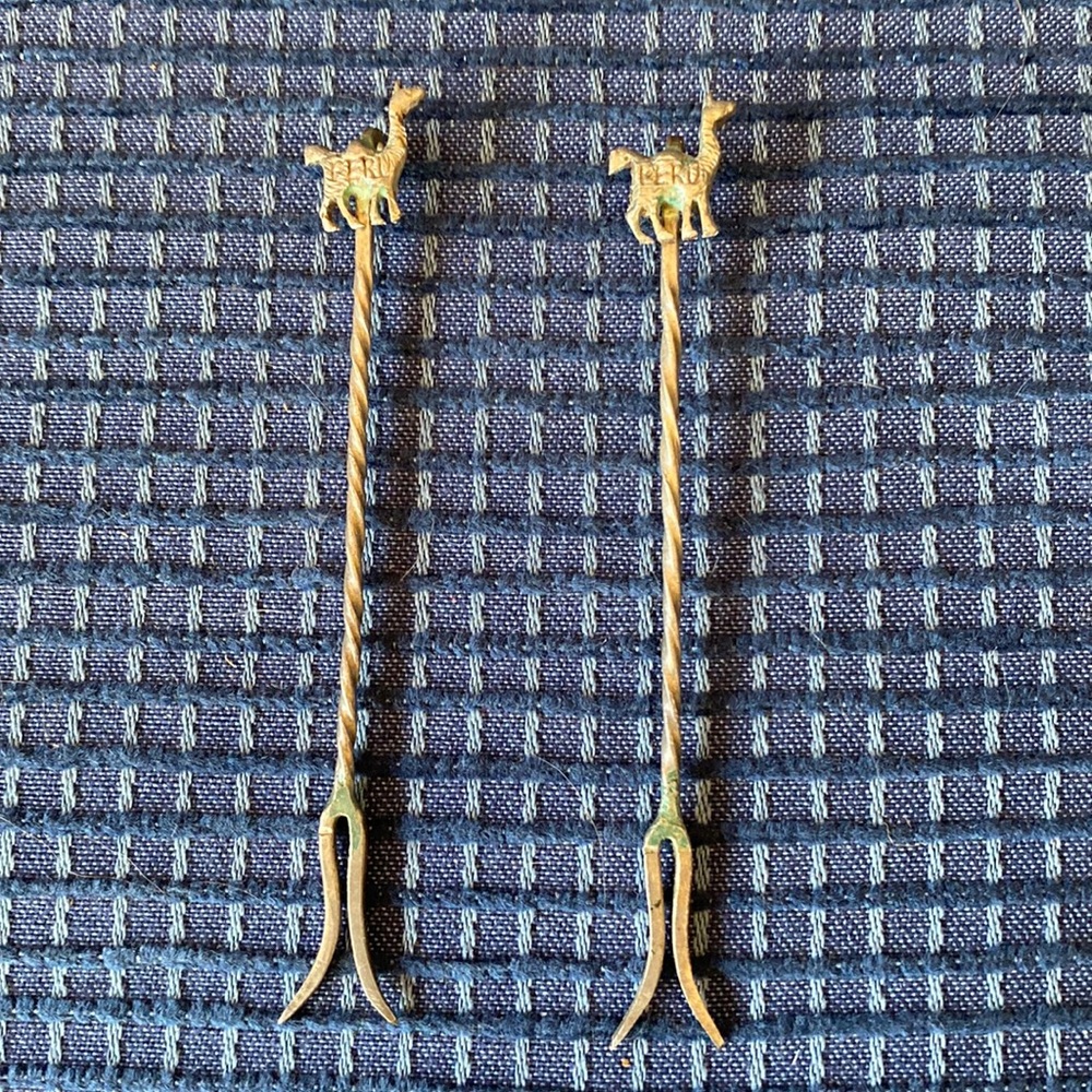 Peruvian 🦙 Pair (2) of Silver Vintage 🫒 Picks / Forks